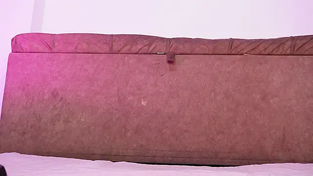 emyli sw  online show from 10-09-25, 03:04