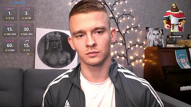 Marvelboy  online show from 12-23-24, 11:36