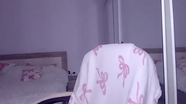 RachelVegas online show from 09-18-25, 09:00