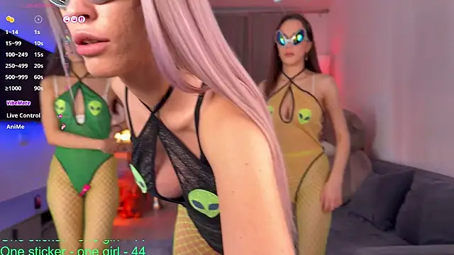 mikkixmeow online show from 11-23-25, 01:00