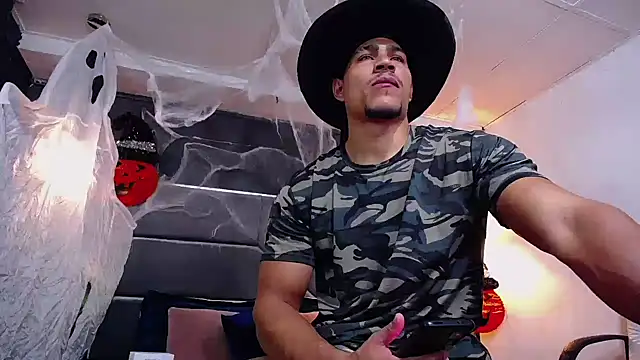 teddyfit19cm online show from 10-31-25, 02:07