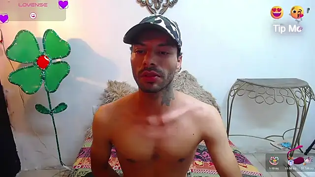 Snapshot of SexyKataShow chatting on 11-19-25, 11:43 SexyKataShow online show from 11-19-25, 11:43