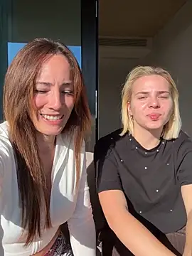 SweeetAlegra online show from 11-25-25, 02:17