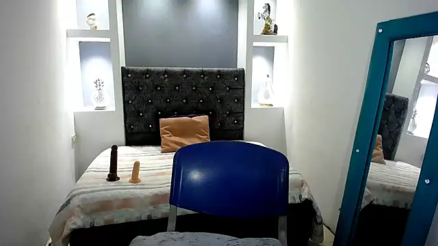 sexy latynx online show from 11-01-25, 03:36