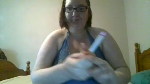 Snapshot of jukesy99 chatting on 11-23-25, 10:37 jukesy99 online show from 11-23-25, 10:37