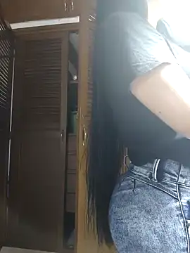 ashley morgan 18 online show from 12-31-24, 11:28