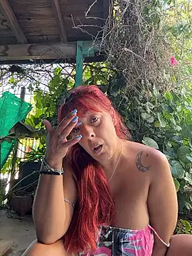 sofy alone online show from 01-15-26, 01:05