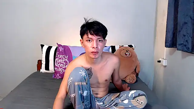 Snapshot of urpinoyasian chatting on 11-08-25, 10:30 urpinoyasian online show from 11-08-25, 10:30