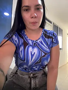  queen sofia online show from 02-13-25, 07:52