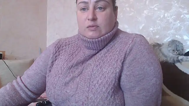 Amy August online show from 02-18-25, 10:27