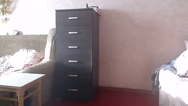Amy August online show from 02-18-25, 01:44
