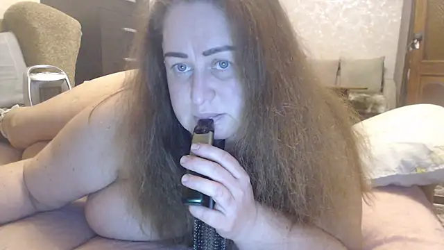 Amy August online show from 02-26-26, 03:55