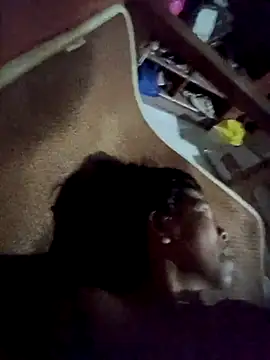 Snapshot of TropicalFlower chatting on 11-24-25, 12:16 TropicalFlower online show from 11-24-25, 12:16