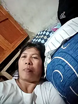 Snapshot of TropicalFlower chatting on 02-13-26, 03:02 TropicalFlower online show from 02-13-26, 03:02