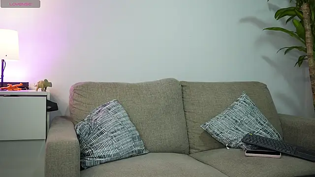 Snapshot of Veronica_ar chatting on 10-05-25, 12:42 Veronica ar online show from 10-05-25, 12:42