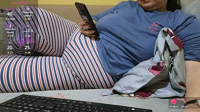 BBW MILF 4U online show from 01-31-25, 03:22