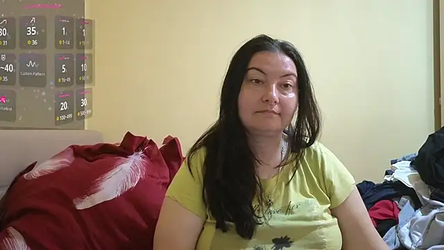 BBW MILF 4U online show from 03-17-25, 09:44