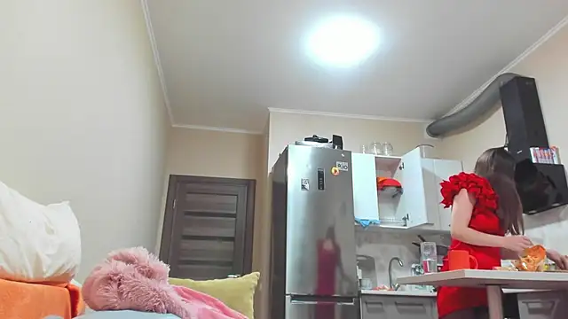 Snapshot of Naughty_Molly chatting on 10-31-25, 04:41 Naughty Molly online show from 10-31-25, 04:41