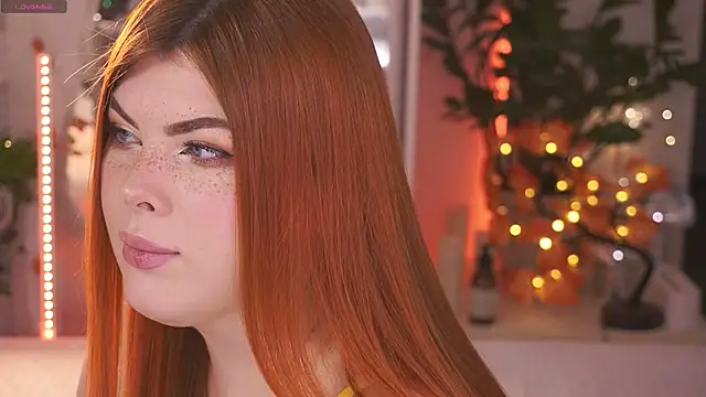 Ffoxyflame online show from 10-28-25, 12:25