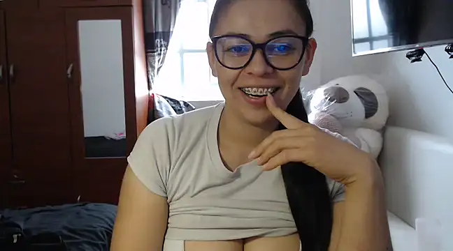 mayhott2 online show from 12-02-24, 07:38