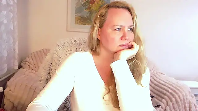 Sarah4you online show from 01-15-25, 12:30