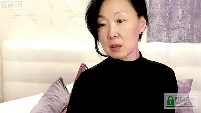 Snapshot of Asian_legs chatting on 03-03-25, 12:48 Asian legs online show from 03-03-25, 12:48