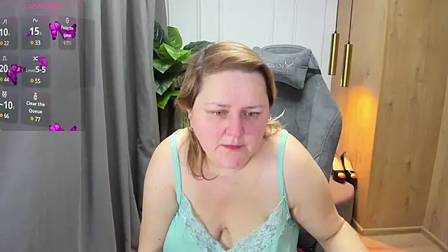 ScarlettSoft online show from 01-28-25, 05:43