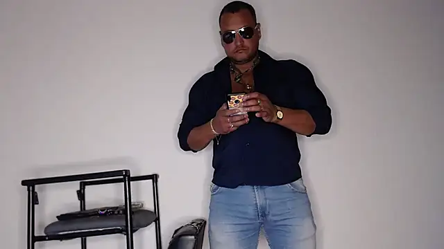 hardrock982 online show from 10-09-25, 02:37