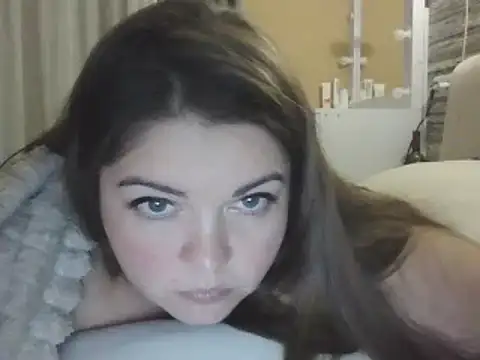 Snapshot of cute__cherry chatting on 01-14-25, 10:44 cute  cherry online show from 01-14-25, 10:44