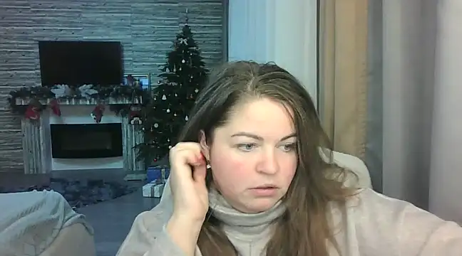 Snapshot of cute__cherry chatting on 01-18-25, 05:15 cute  cherry online show from 01-18-25, 05:15