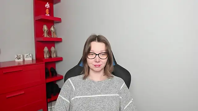 Snapshot of Cookie_zoe chatting on 02-10-26, 06:28 Cookie zoe online show from 02-10-26, 06:28