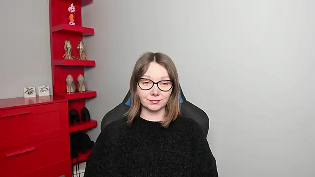 Snapshot of Cookie_zoe chatting on 02-18-26, 06:31 Cookie zoe online show from 02-18-26, 06:31