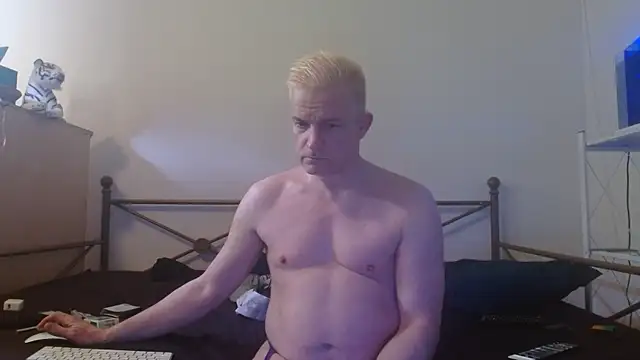 Dragonnycxh online show from 02-06-25, 05:25