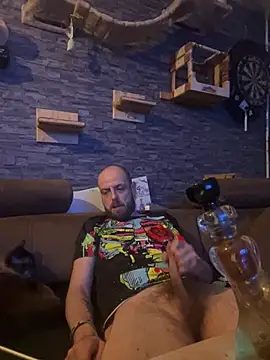 kissfreak85 online show from 01-11-25, 01:27