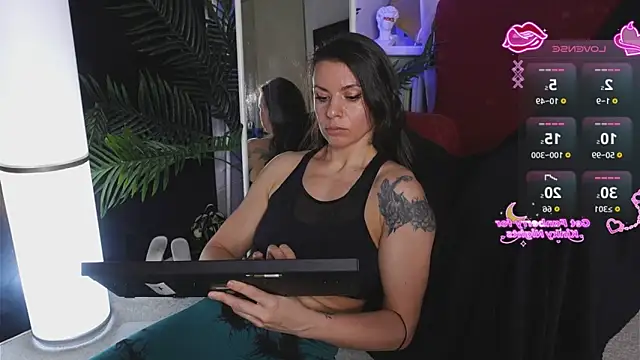 Snapshot of SofiaFoster_ chatting on 11-29-25, 01:25 SofiaFoster online show from 11-29-25, 01:25