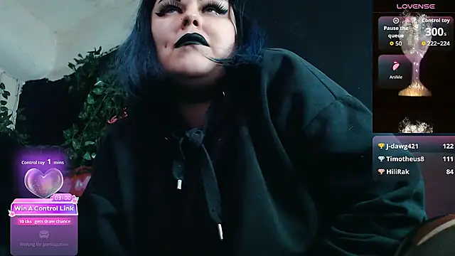 Snapshot of Psychobitch7 chatting on 02-07-26, 08:12 Psychobitch7 online show from 02-07-26, 08:12