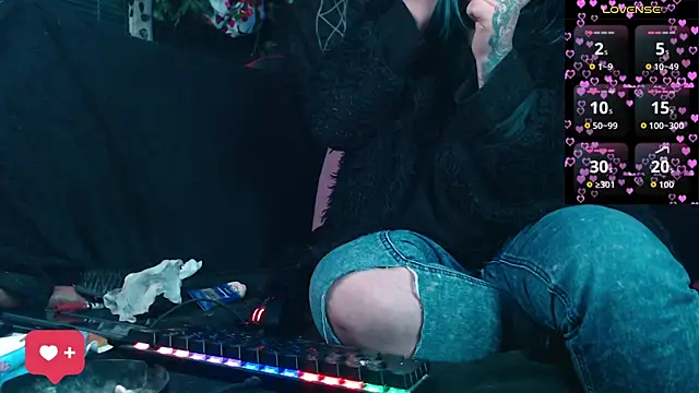 Snapshot of Psychobitch7 chatting on 02-27-26, 11:38 Psychobitch7 online show from 02-27-26, 11:38