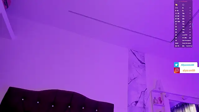 Snapshot of alysson_18 chatting on 03-21-26, 02:09 alysson 18 online show from 03-21-26, 02:09