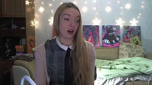 Snapshot of SecretSophia chatting on 01-13-25, 03:26 SecretSophia online show from 01-13-25, 03:26