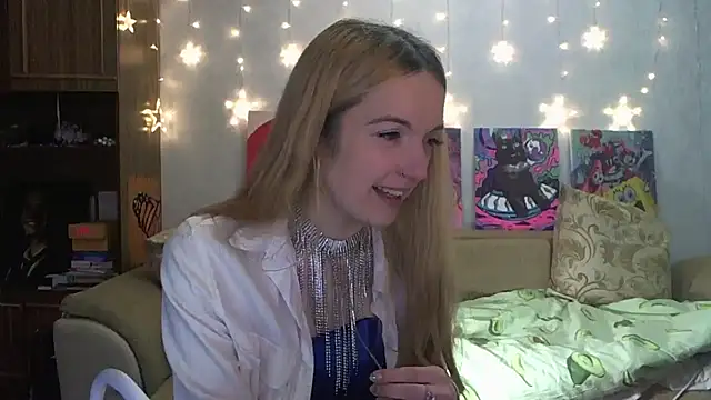 Snapshot of SecretSophia chatting on 01-14-25, 08:26 SecretSophia online show from 01-14-25, 08:26