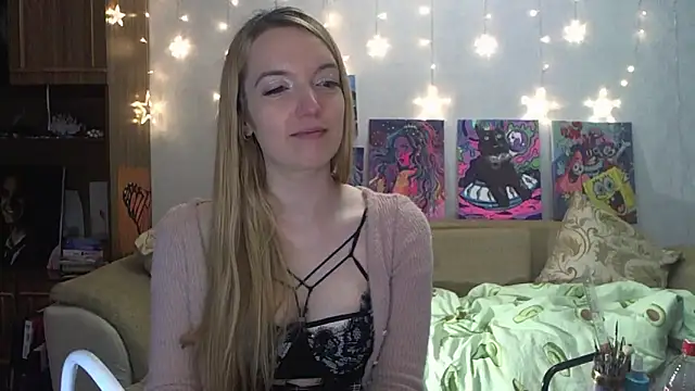 Snapshot of SecretSophia chatting on 01-19-25, 07:37 SecretSophia online show from 01-19-25, 07:37