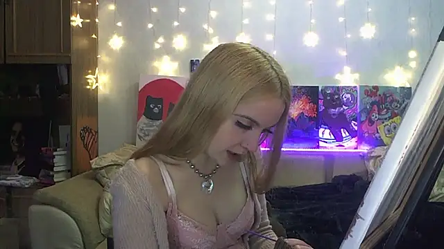 Snapshot of SecretSophia chatting on 03-07-25, 11:05 SecretSophia online show from 03-07-25, 11:05