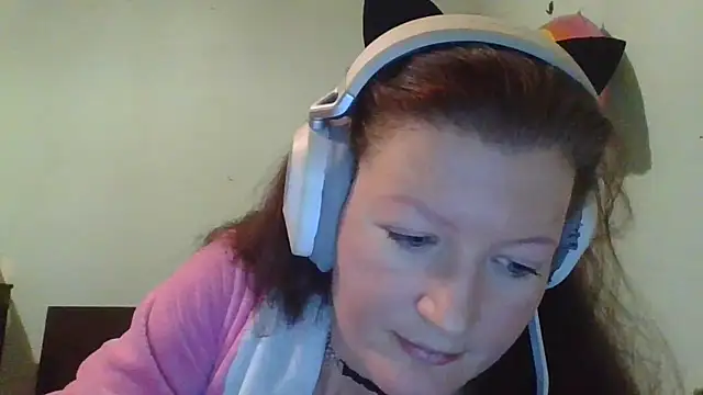 Analimado18 online show from 10-06-25, 08:39