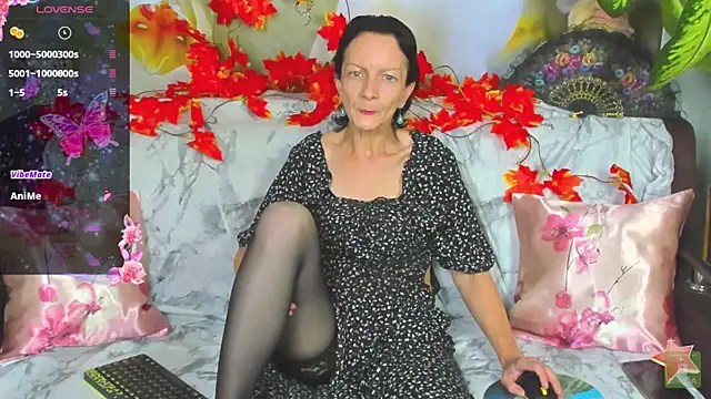 SelinaMoore online show from 09-19-25, 04:40