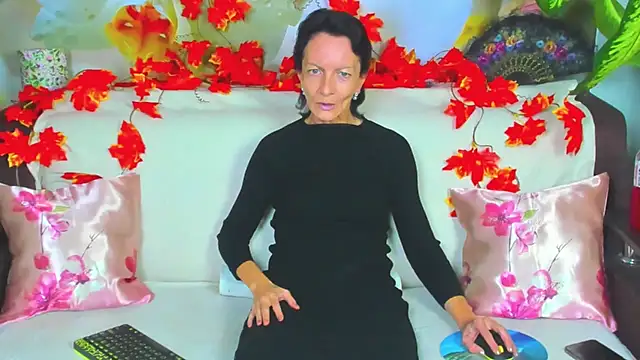 SelinaMoore online show from 09-25-25, 03:38