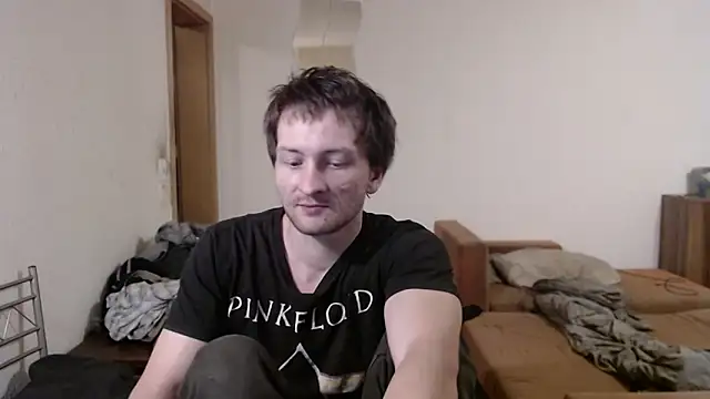 Snapshot of sexymann92 chatting on 10-26-25, 08:37 sexymann92 online show from 10-26-25, 08:37