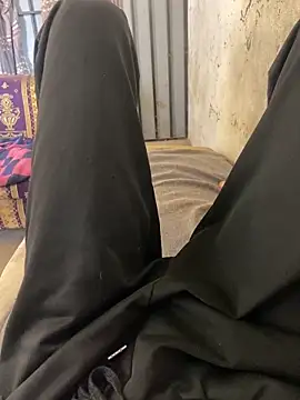 Snapshot of stevesaa chatting on 11-07-25, 08:14 stevesaa online show from 11-07-25, 08:14