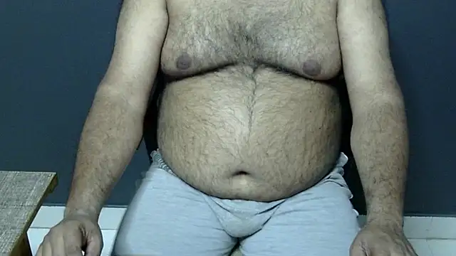 hairysubcub 70 online show from 01-31-25, 01:45