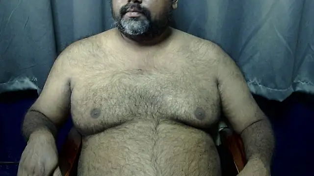 hairysubcub 70 online show from 11-21-25, 07:51