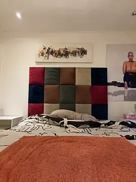 sexyTHANDO online show from 10-19-25, 08:20